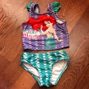 Girls swim suit!